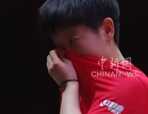 库里刷新世界纪录，孙颖莎教练激动落泪！